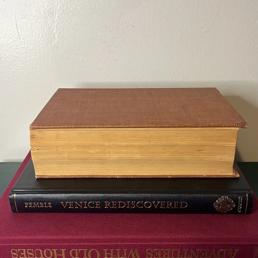Vintage The Woollcott Reader Bypaths in the Realm of Gold Hardcover Book 1938‎